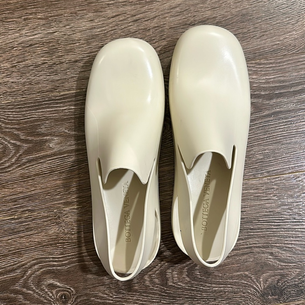 Bottega Veneta shoes